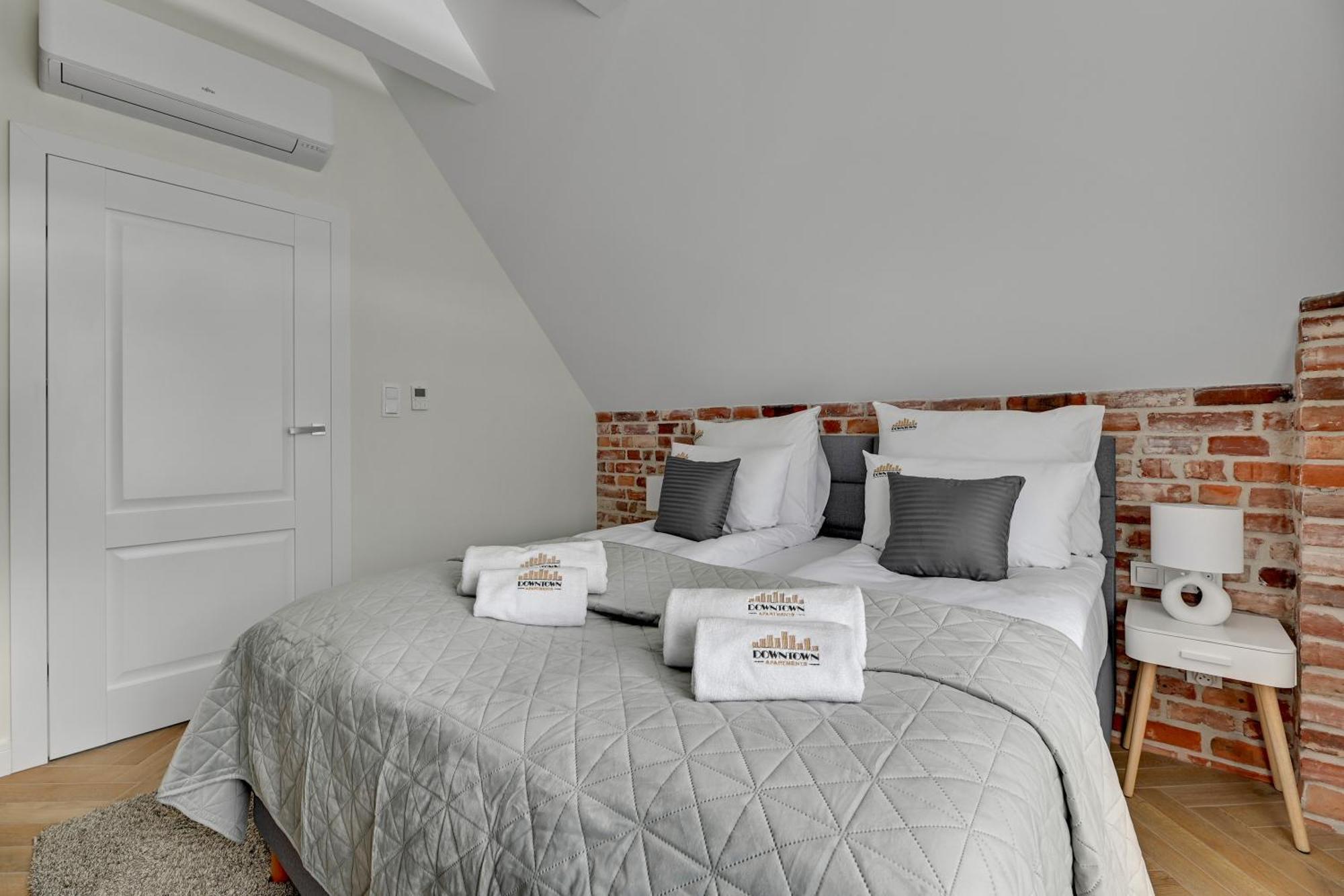 Apartamenty Stagiewna By Downtown Apartments 格但斯克 外观 照片