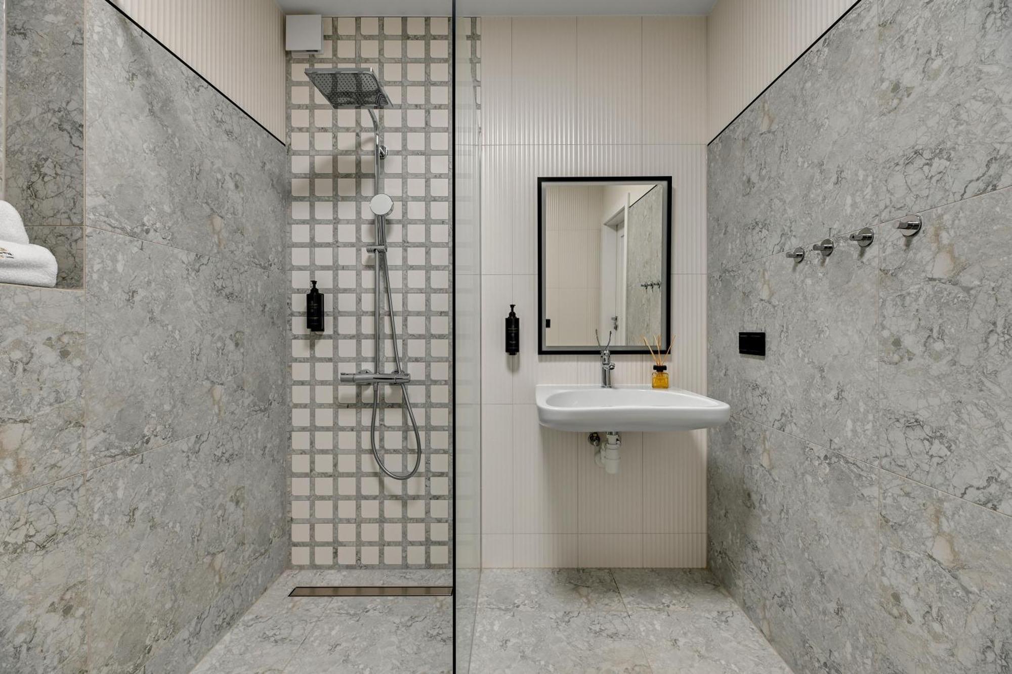 Apartamenty Stagiewna By Downtown Apartments 格但斯克 外观 照片